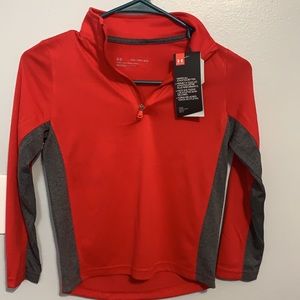 Boys Under Armour half zip pullover